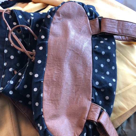 ALDO BACKPACK - BLACK & WHITE POLKA DOT WITH BROWN PLEATHER STAPS & TRIM - #216 - Picture 10 of 12